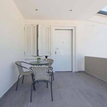 Oresti'S Villa Near Airport & Beach Ártemida Kültér fotó