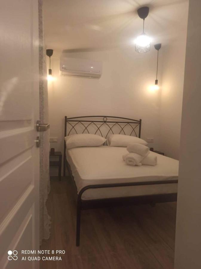 Oresti'S Villa Near Airport & Beach Ártemida Kültér fotó