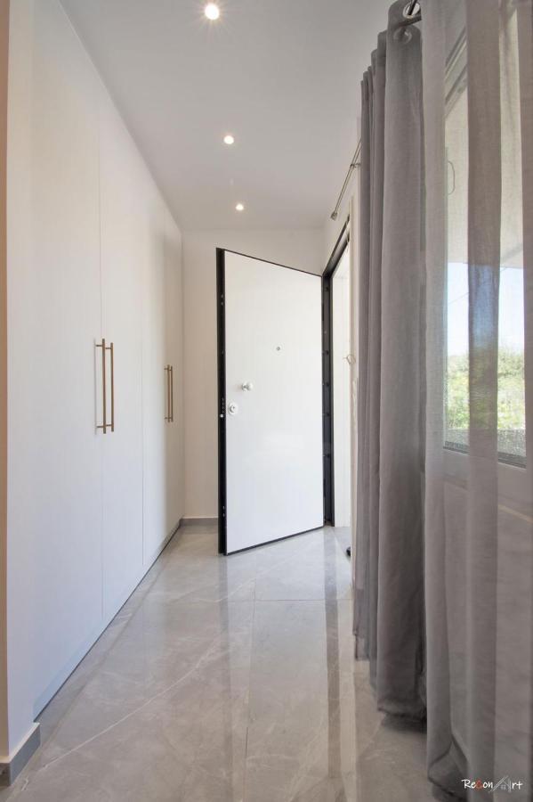 Oresti'S Villa Near Airport & Beach Ártemida Kültér fotó